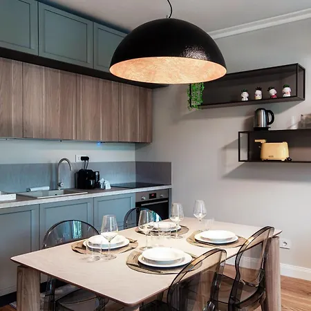 Marinetti 7 - By Myhomeincomo * Como